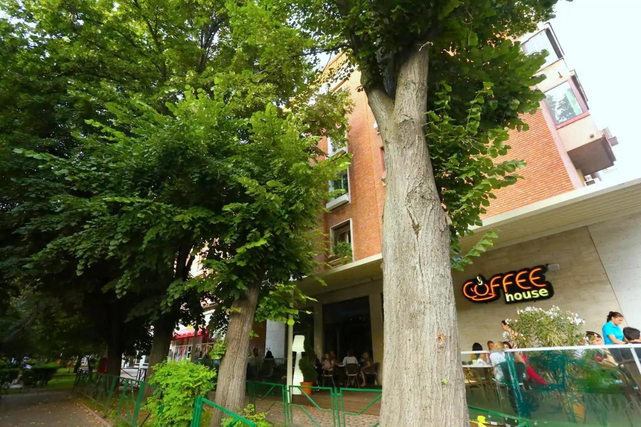 Ceronav Citycenter Galati, Disscount On Google! Διαμέρισμα Εξωτερικό φωτογραφία
